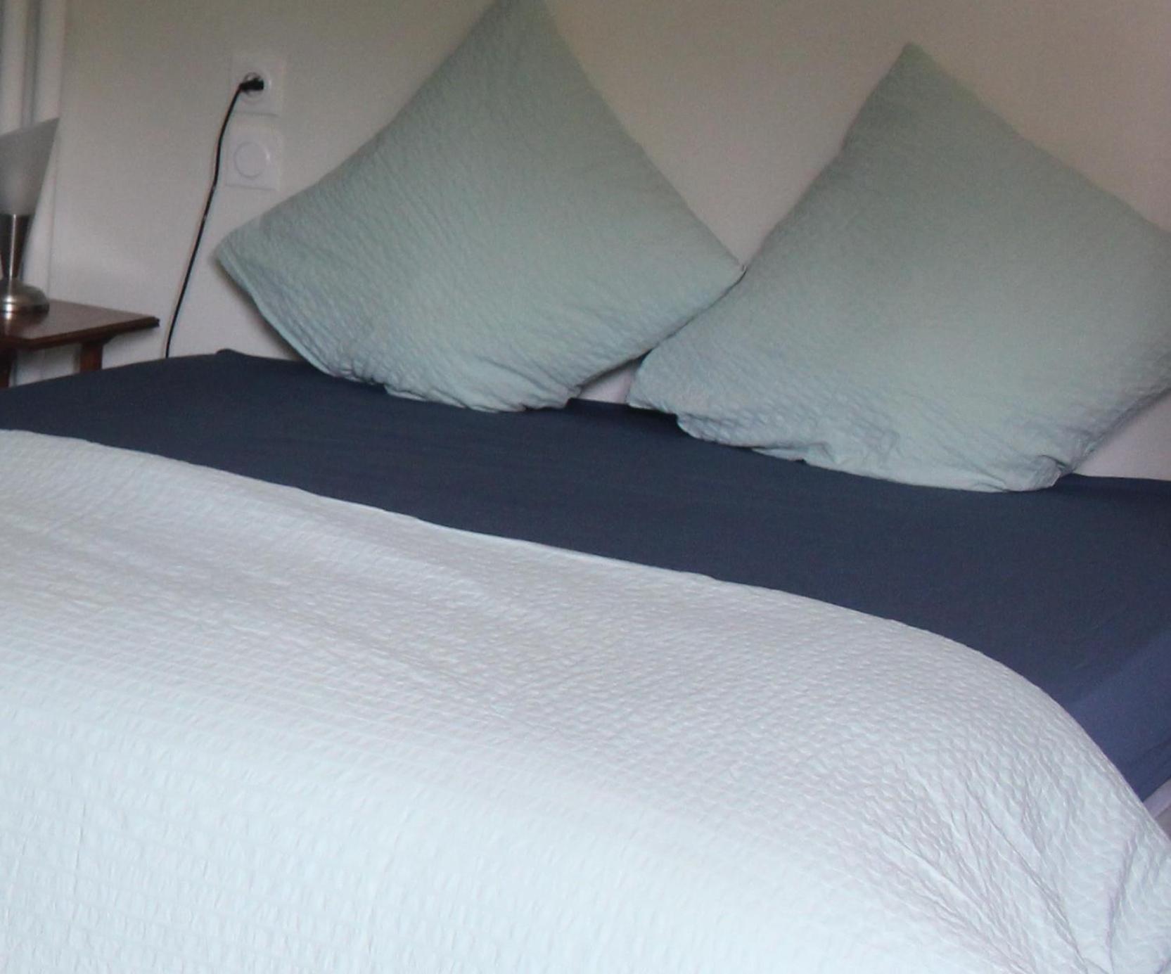 Residence Services Chateau Saint Pierre Oursin Vimont Room photo
