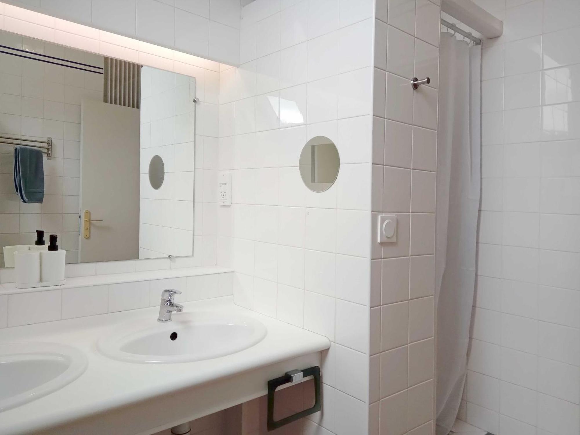 Residence Services Chateau Saint Pierre Oursin Vimont Room photo